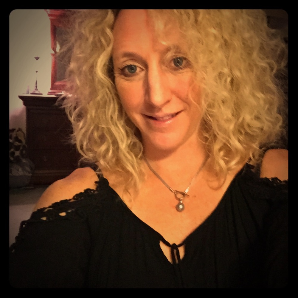 Meet your Posher, Camilla